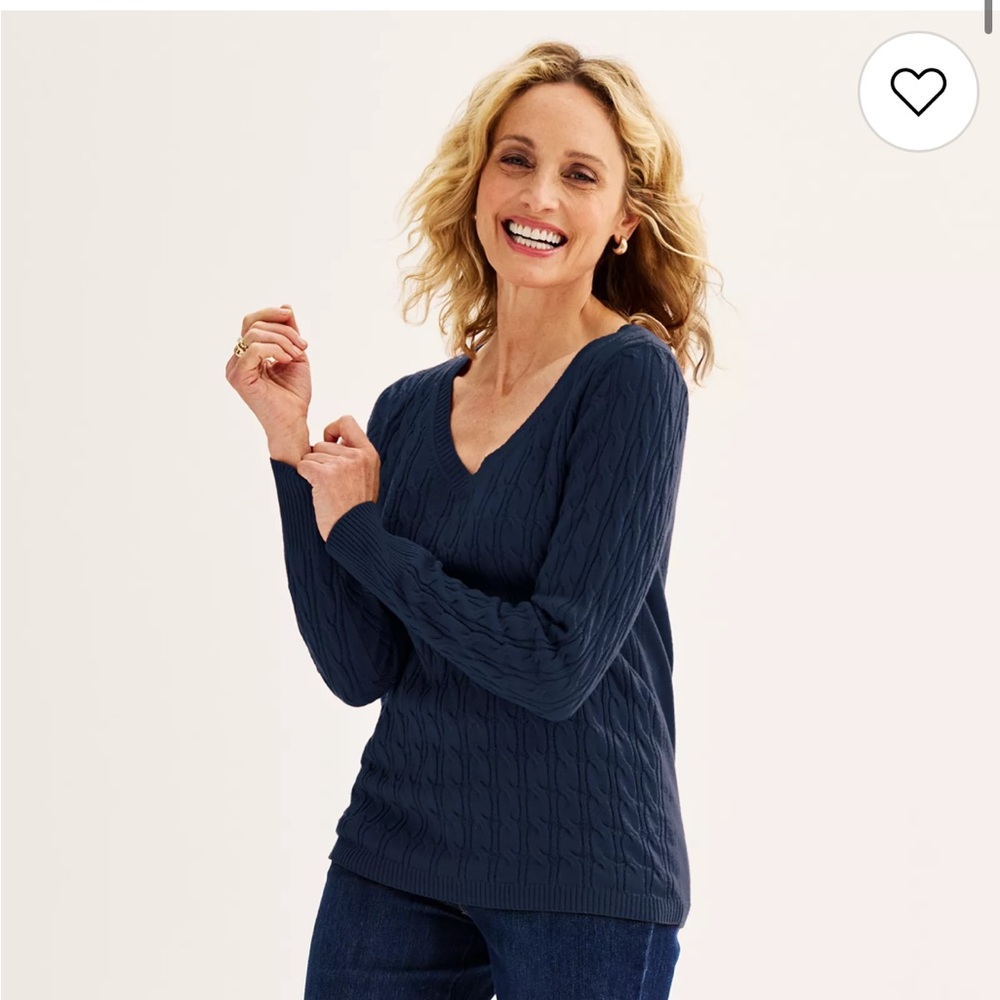 100% Cotton Cable Knit V-Neck Sweater - Navy S/M